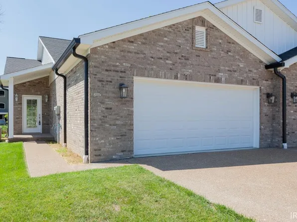 8607 Pebble Creek Dr, Newburgh, IN 47630