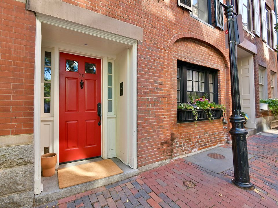 1st image of 70 Myrtle St