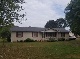1204 Porter Rd, Lafayette, TN 37083