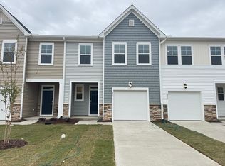 233 Lily Patch Ln, Smithfield, NC 27577