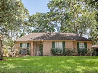11911 Hillbrook Dr, Houston, TX 77070
