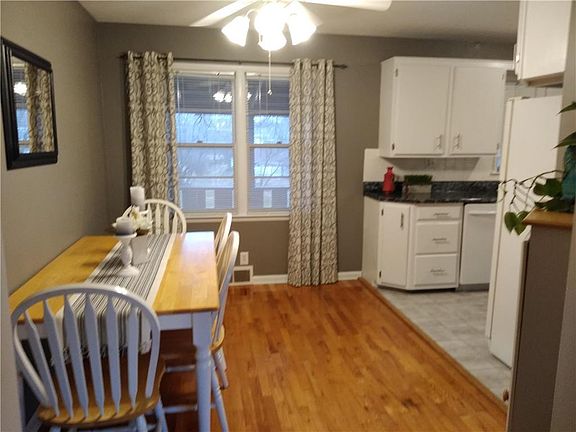 4th image of 1708 S 39th St