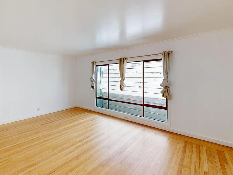 3421 Anza St #5 — Photo 3