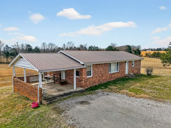 468 Green Hill Rd, Smithville, TN 37166