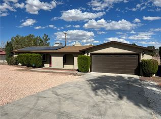 14075 Crow Rd, Apple Valley, CA 92307