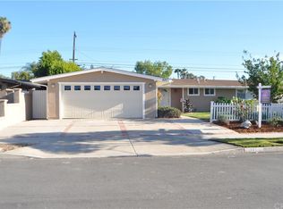 221 Amherst Rd, Costa Mesa, CA 92626