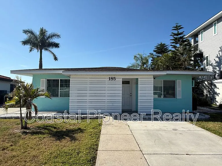 185 175th Terrace Dr E — Photo 4