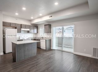 2428 E 6895 S APT 5, Salt Lake City, UT 84121