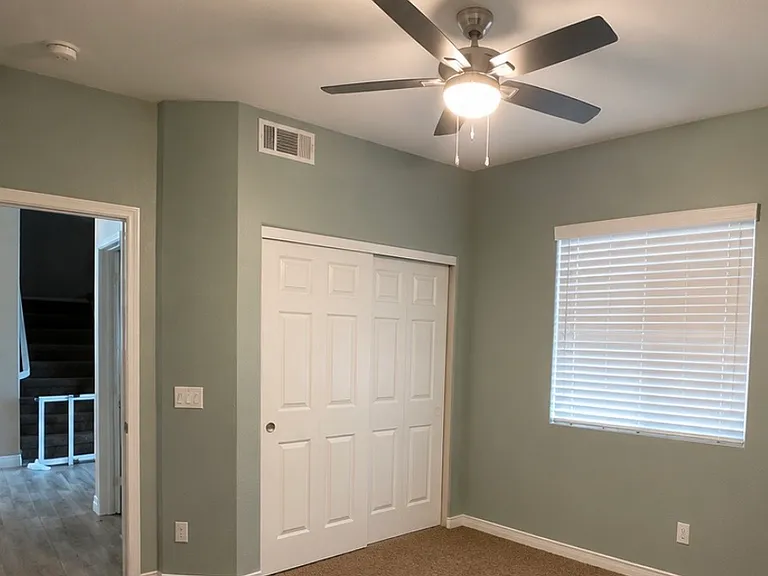 1717 Duncan Way — Photo 1