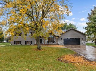 650 S 5th Ave, Winneconne, WI 54986