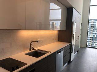 205 W Hubbard St #1704, Chicago, IL 60654