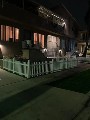 5439 Russell Ave — Photo 4