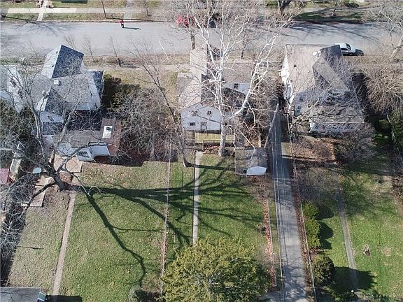 5th image of 130 S Plum St