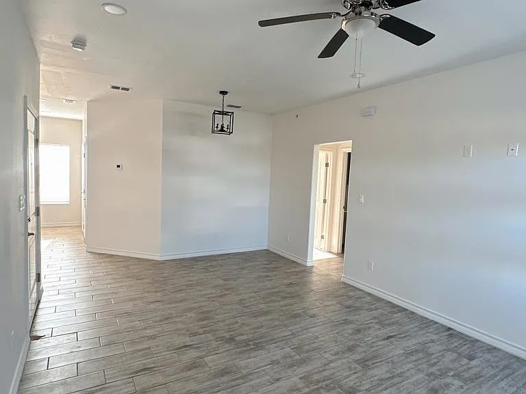 1700 New Orleans Cir #I — Photo 6