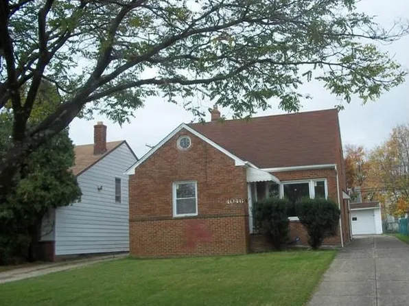 4046 Stonehaven Rd, South Euclid, OH 44121