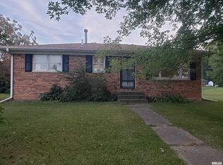 226 4th Ave W, Andalusia, IL 61232