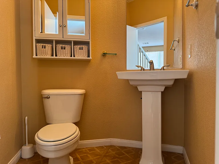 Powder room