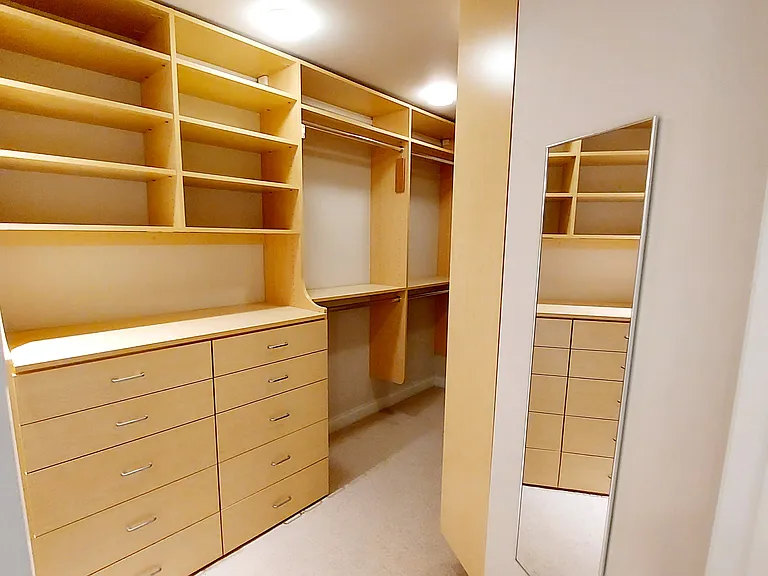 11847 Gorham Ave #201 — Photo 16