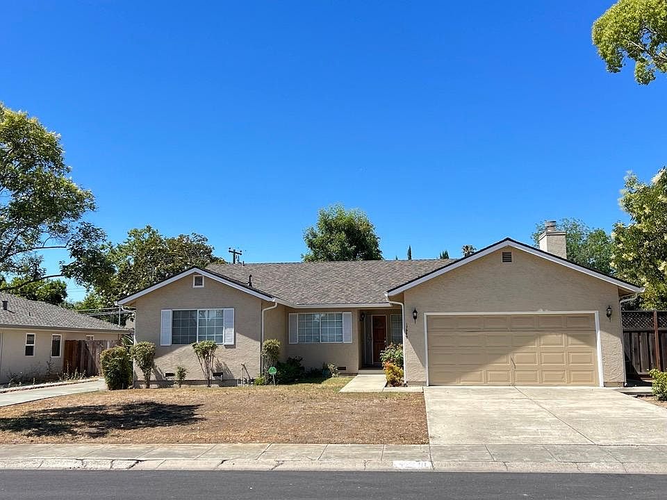 1st image of 17980 Los Olivos Dr
