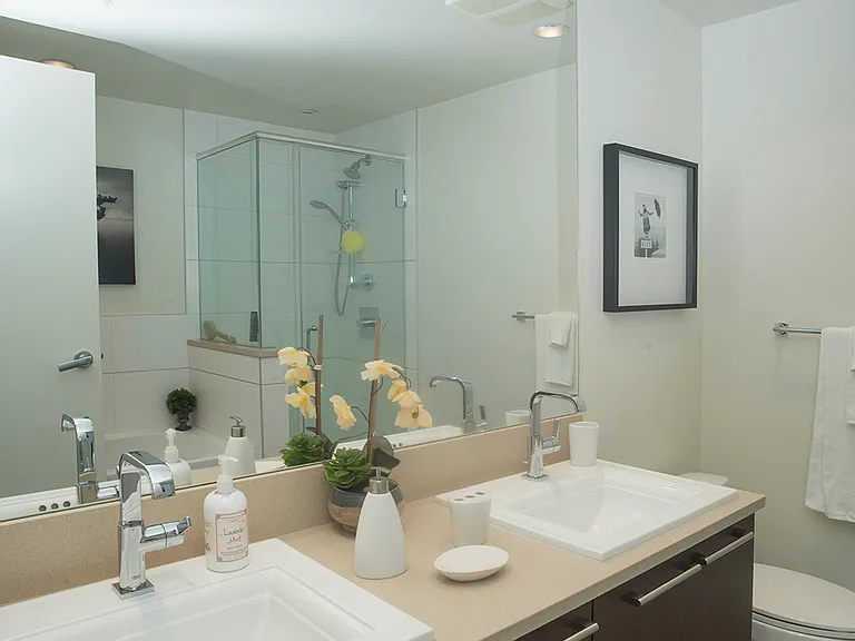222 Riverfront Ave SW #443 — Photo 16