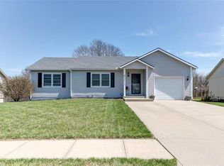 521 N Mulberry St, Gardner, KS 66030