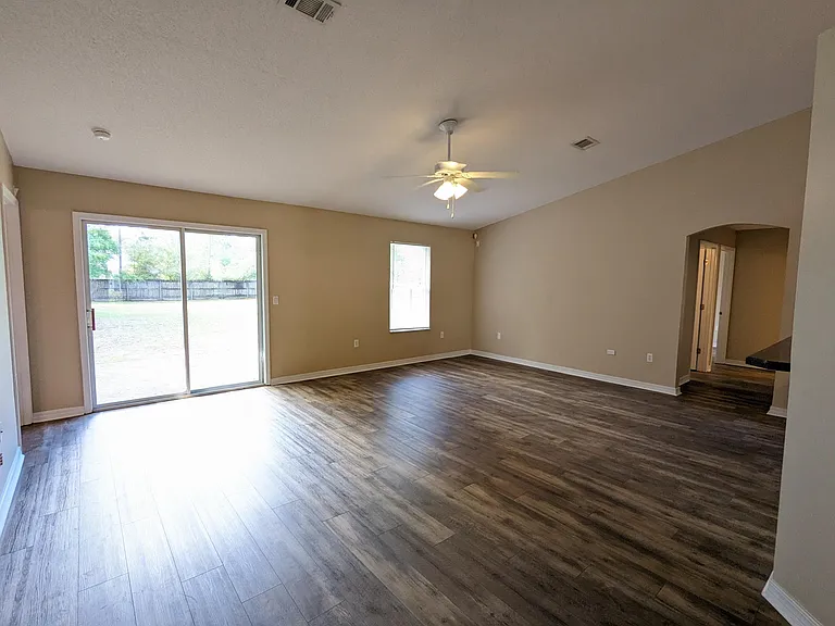 8237 Nevada St — Photo 3