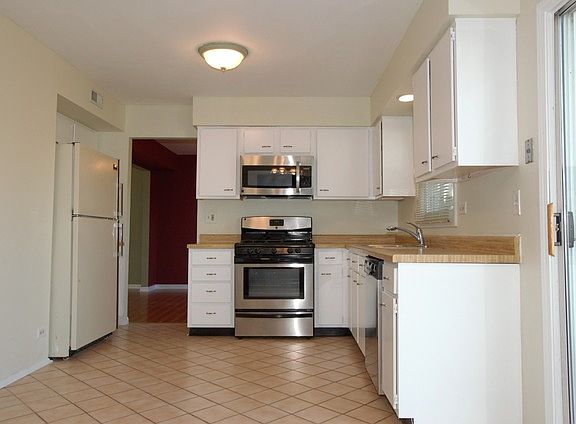 5th image of 329 Eastland Ct