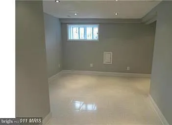1442 Independence Ave SE #1 — Photo 4