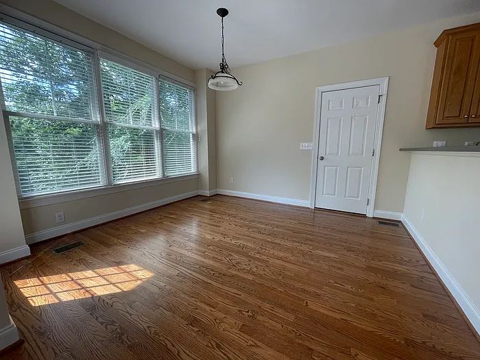 102 Little Branch Trl — Photo 8