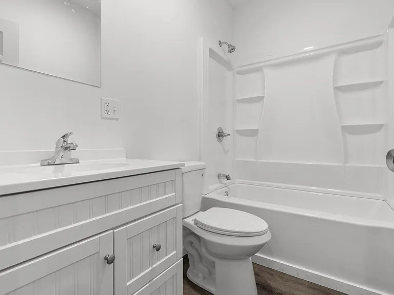 16 Arch St #1 — Photo 13