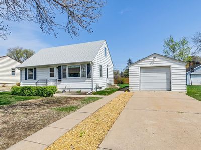 5201 Horizon Dr NE, Fridley, MN, 55421