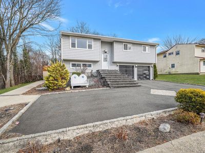 15 Bart Drive, Selden, NY, 11784