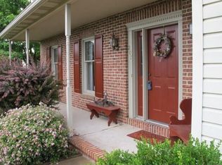 207 Kings Cross Rd, Lititz, PA 17543