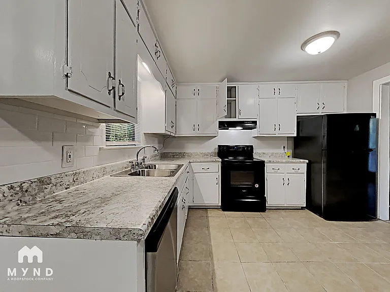 37 Freda Jane Ln — Photo 4