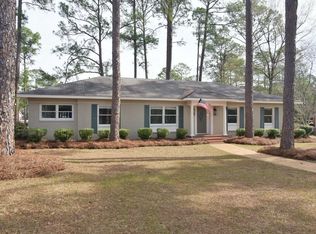 1812 Robinhood Rd, Albany, GA 31707