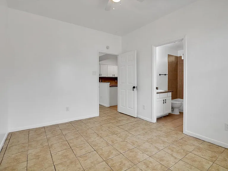 6933 Liverpool St #A — Photo 22