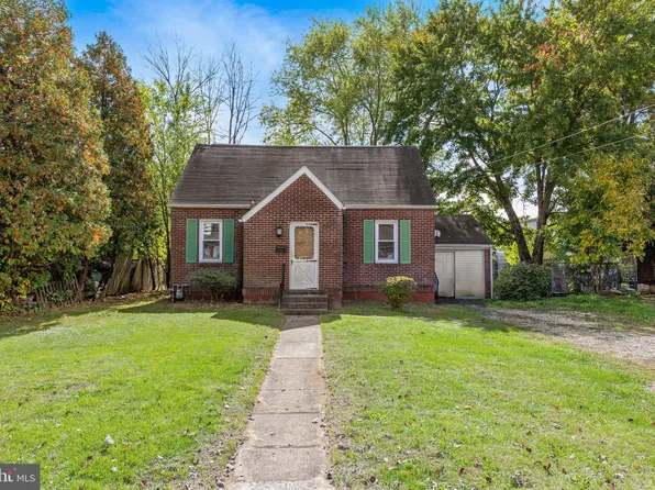 724 E Broad St, Quakertown, PA 18951