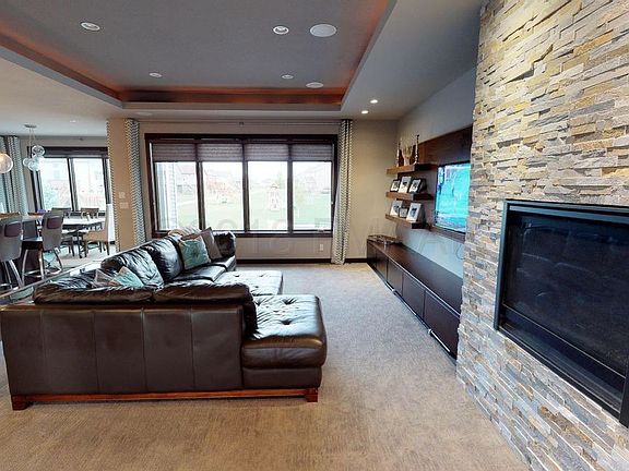 5th image of 3415 2nd St E