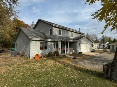 3015 Cottonwood COURT, Burlington, WI, 53105
