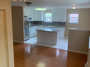 350 Tomlinson Ter, Philadelphia, PA 19116