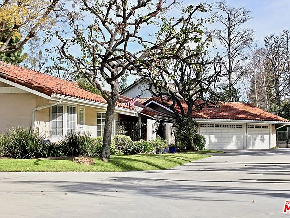 4th image of 87 Pinecrest Dr