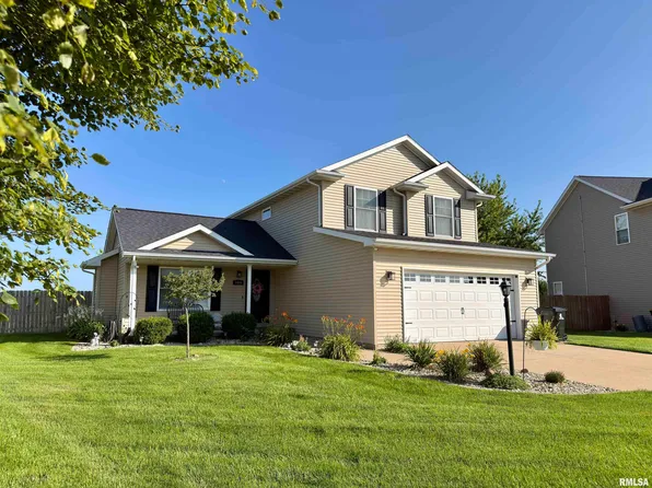 1400 Jadens Way, Washington, IL 61571