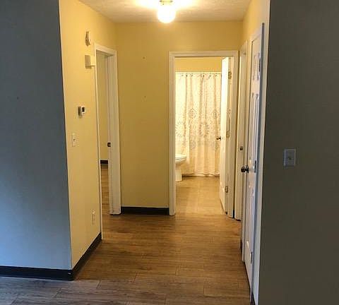 4th image of 948 Heritage Pl