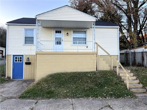 1781 Chester Ave, Wellsville, OH 43968