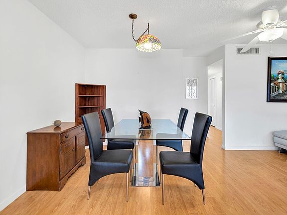 4th image of 5300 Washington Street #D206