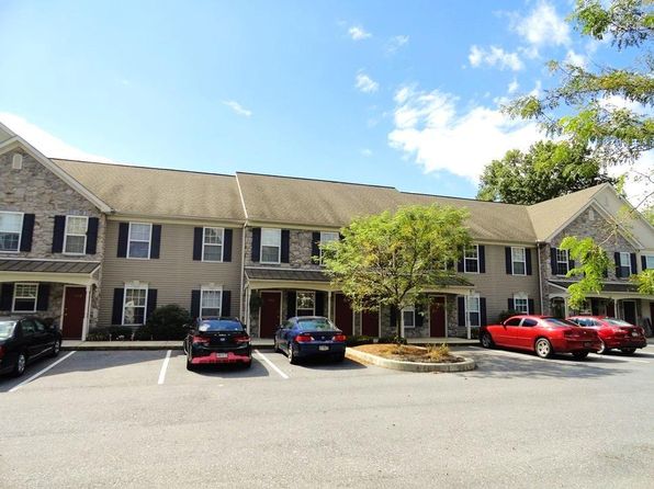 1256 Hammon Ave, Ephrata, PA 17522