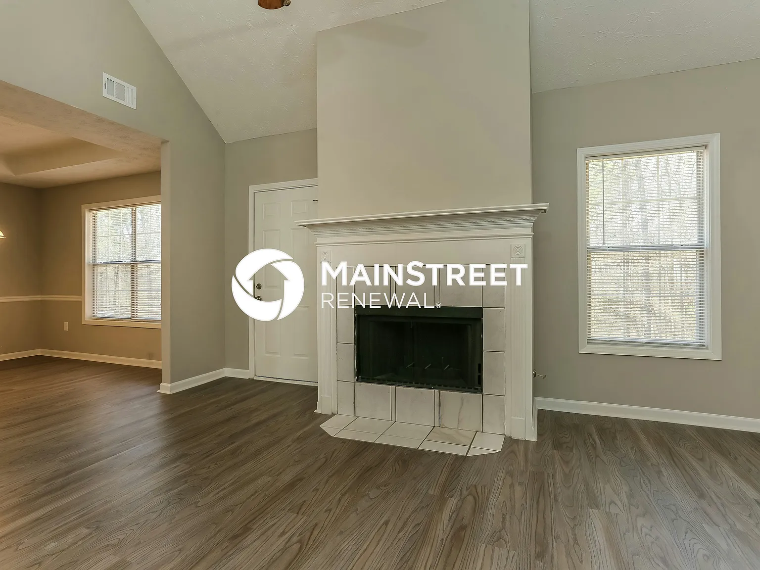 250 Saratoga Ct — Photo 4