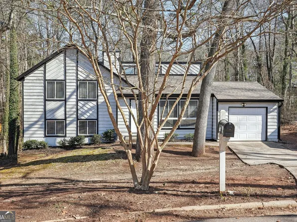 5303 Martins Crossing Rd, Stone Mountain, GA 30088