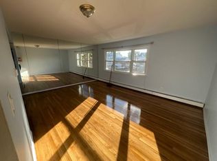 433 Clement Ave APT 2, Elmont, NY 11003