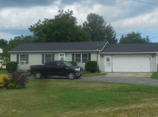 316 Westwood Rd, Lancaster, NY 14086